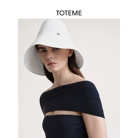 Toteme Elegant woven straw hat - Picture 2 of 6